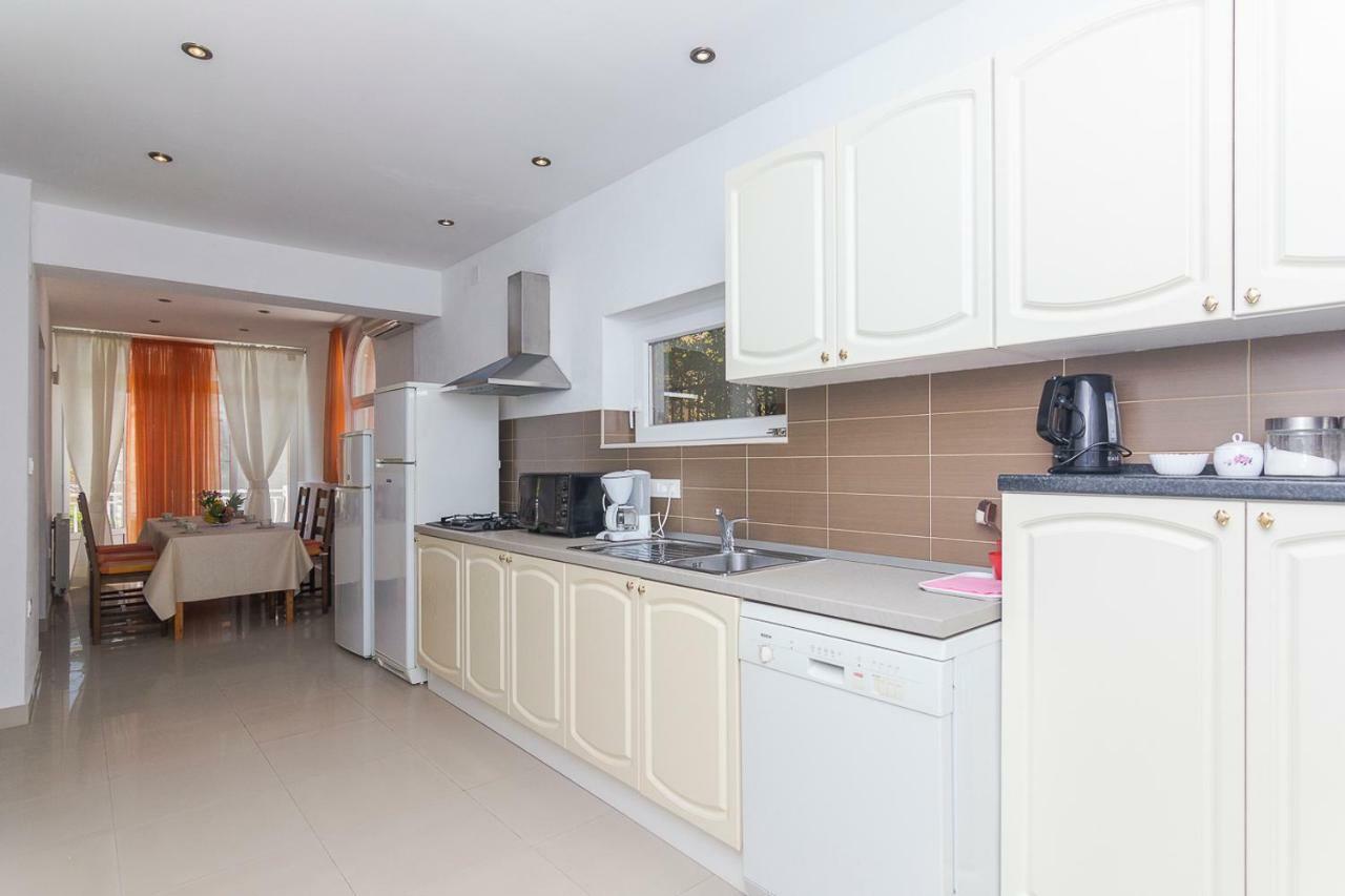 Apartments A&B Makarska Exterior foto