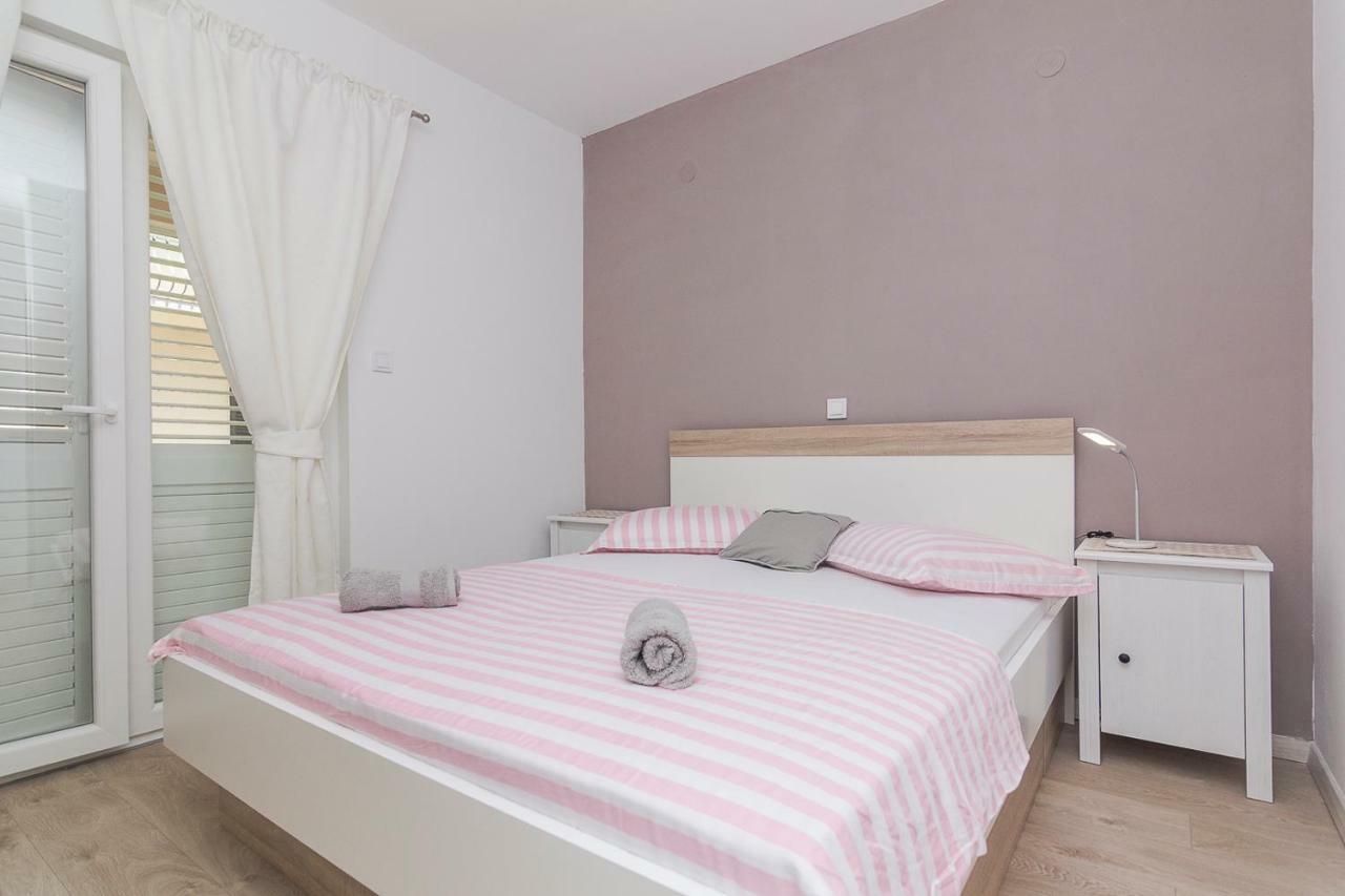 Apartments A&B Makarska Exterior foto